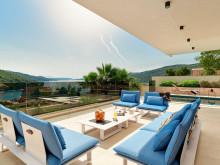 Luxusní vila s nádherným výhledem u Trogiru